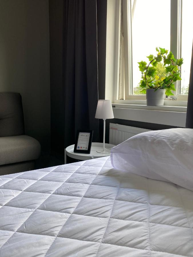 De la Gardie Park Vandrarhem Hostel Lidköping Buitenkant foto